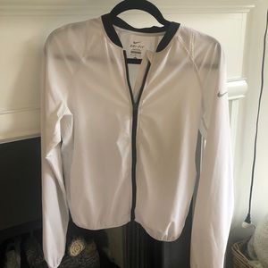 Nike Dri-Fit medium windbreaker